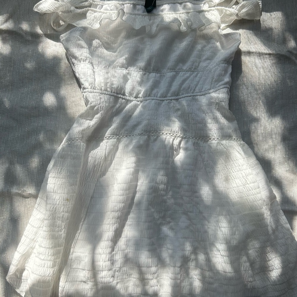 Very cute white target dress